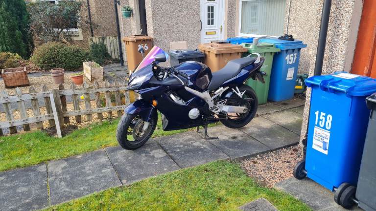 Honda, CBR, 2002, 599 (cc)