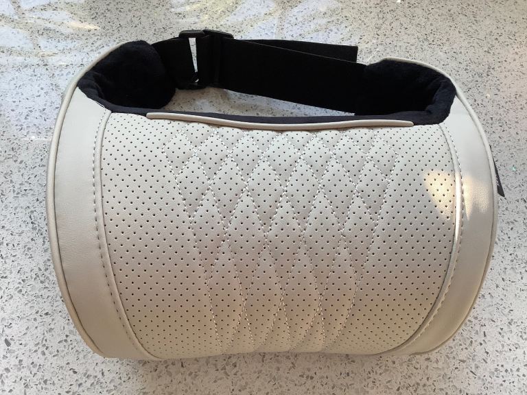Taoduoduo Car Neck Support Pillow in mock leather 