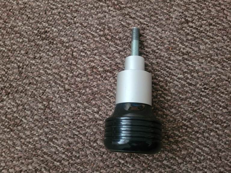 Suzuki GSXR 1000 K3 K4 DHM crash bungs mushroom protector