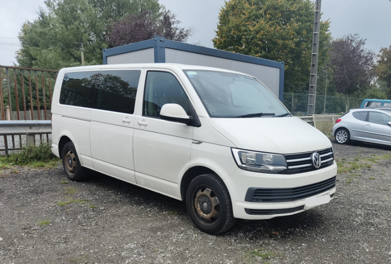 Volkswagen, TRANSPORTER SHUTTLE, MPV, 2016, Manual, 1968 (cc), 5 doors