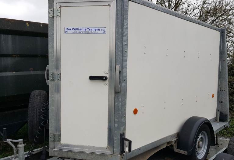 Ifor williams bv84 box trailer 