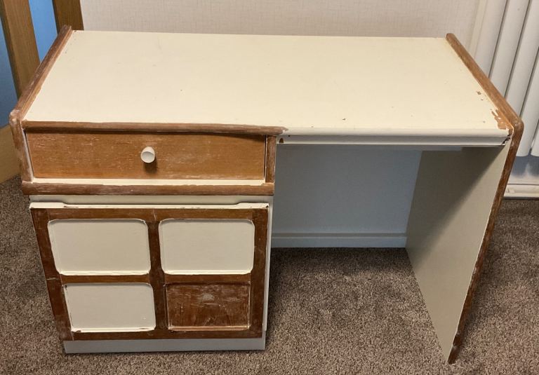 Nathan ‘Squares’ Solid Teak Wood Desk/Dressing Table - Upcycling Project