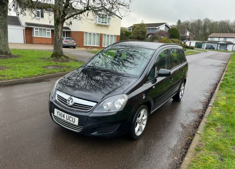 Low mileage Vauxhall Zafira,7 Seater, New mot, Full Service history, perfect car