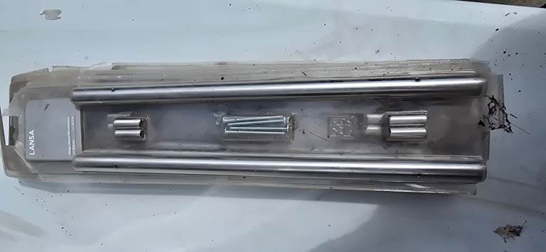 Lansa Kitchen/Bathroom Cabinet Handles – Brand New
