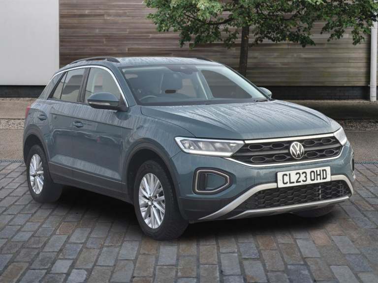2023 Volkswagen T-Roc Life Tsi S-A HATCHBACK Petrol Automatic