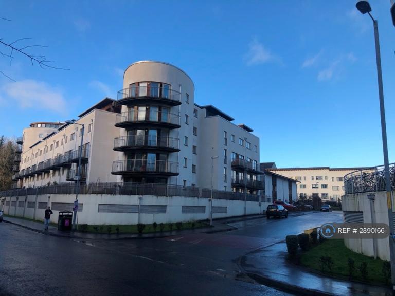 2 bedroom flat in Lochburn Gate, Glasgow, G20 (2 bed) (#2890166)
