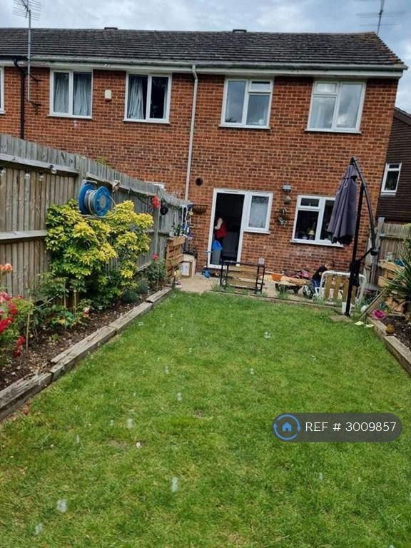 2 bedroom house in Felixstowe Close, Lower Earley, Reading, RG6 (2 bed) (#3009857)