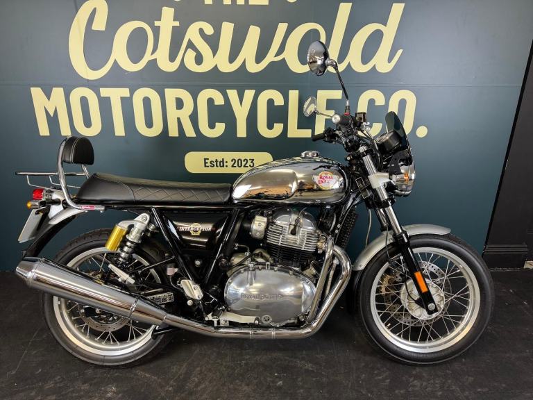 Royal Enfield INTERCEPTOR 650 CHROME 