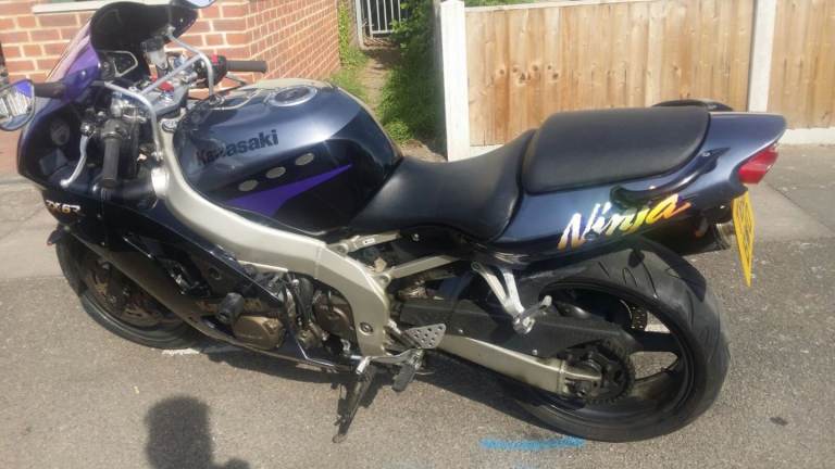 Kawasaki, Ninja ZX 6, 1999, 599 (cc)