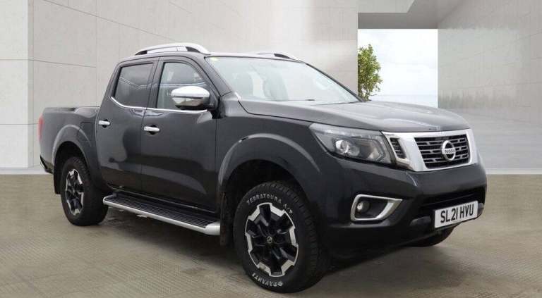 2021 Nissan Navara 2.3 dCi Tekna Pickup Double Cab 4dr Diesel Auto 4WD Euro 6 (190 ps) Pickup Die...