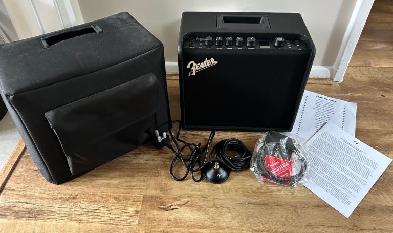The Fender Mustang LT25 Amplifier 