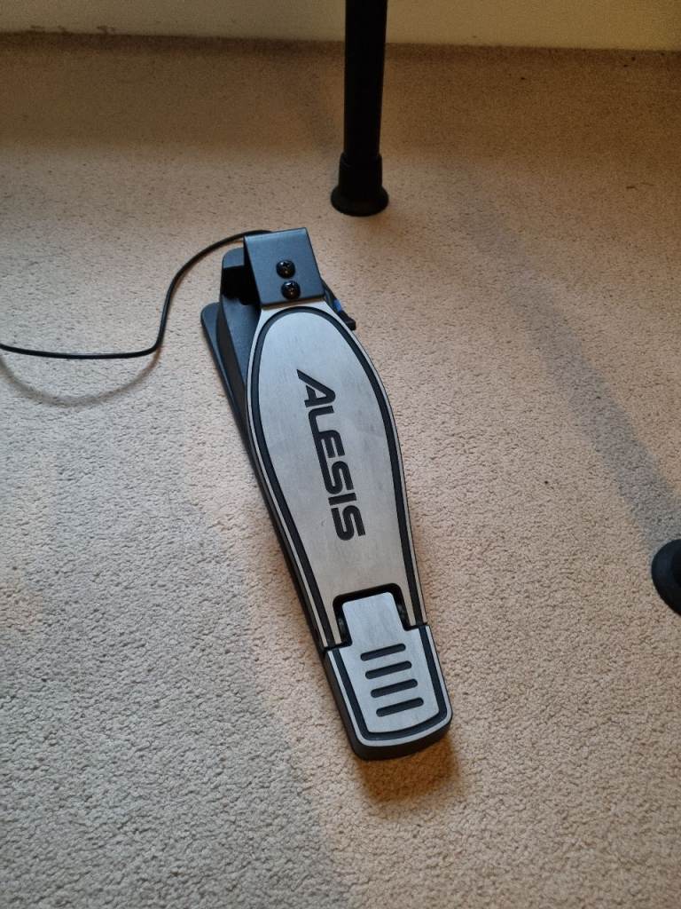 Drum kit - Alesis Nitro Mesh - Electronic.