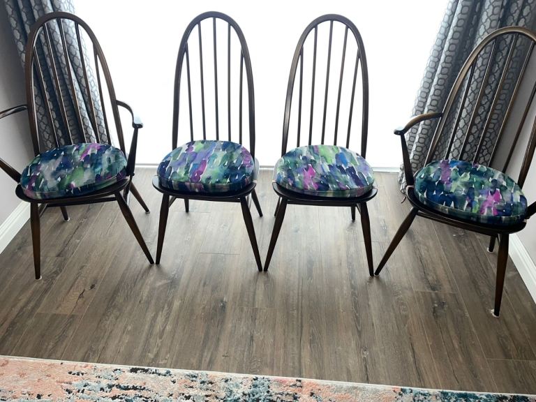 Gorgeous set of 4 Ercol Quaker Dining Chairs