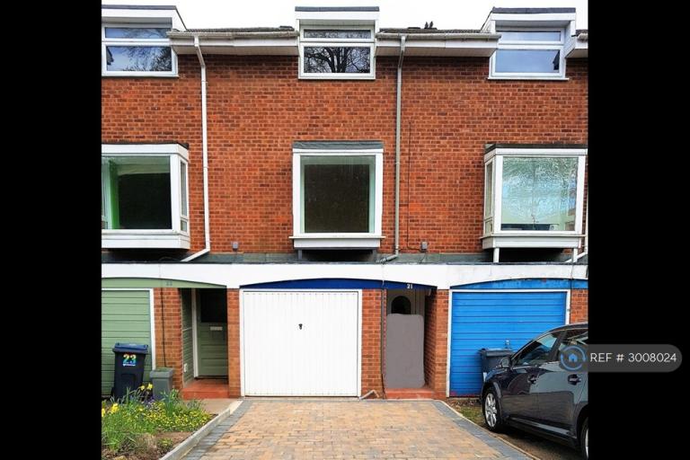 3 bedroom house in Kestrel Grove, Birmingham, B30 (3 bed) (#3008024)