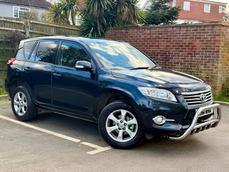 2011 Toyota RAV4 2.0 V-Matic XT-R Multidrive S 4WD Euro 5 5dr ESTATE Petrol Automatic