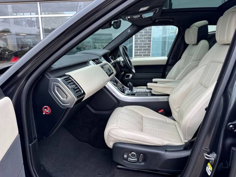 2018 Land Rover Range Rover Sport 3.0 SD V6 Autobiography Dynamic SUV 5dr Diesel Auto 4WD Euro 6 ...