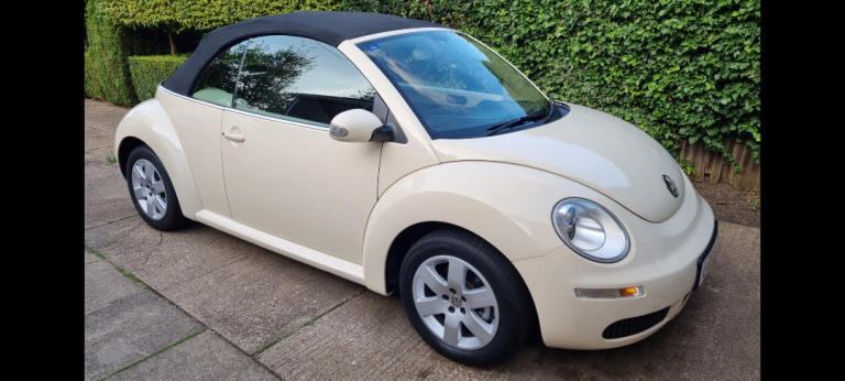 Volkswagen BEETLE Convertible Mk2 Luna 1.4 16v 2011   £2600