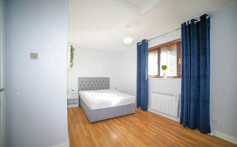 Lovely location for this wonderful one bedroom flat 