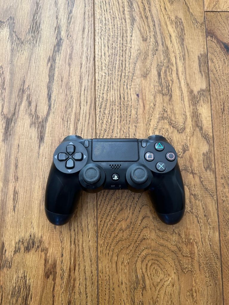 Sony PS4 DualShock Controller – Black, Good Condition