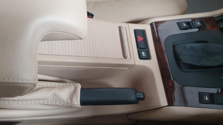 BMW 320D SE * GENUINE 6,000 MILES FROM NEW * YES 6,000 MILES WOW* AUTOMATIC