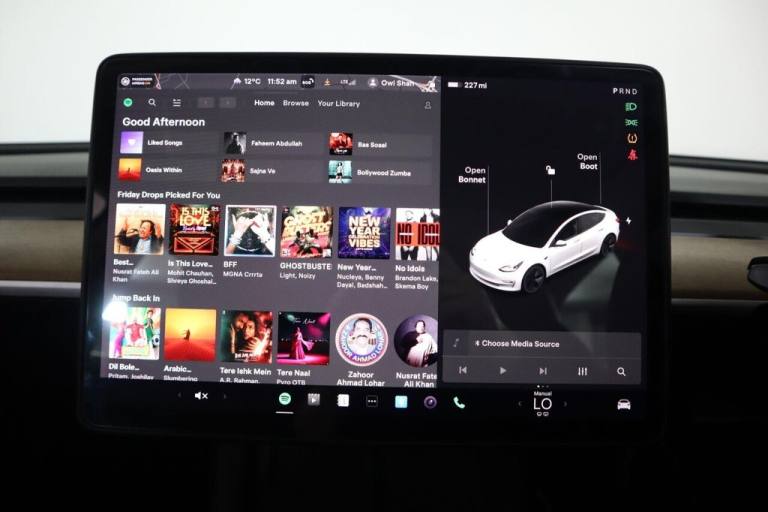 2021 Tesla Model 3 Long Range AWD 4dr Auto SALOON ELECTRIC Automatic