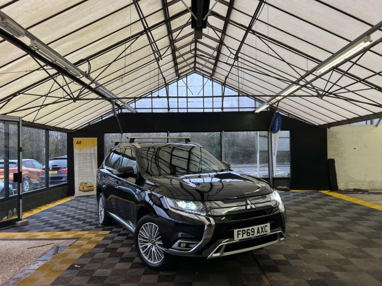 2020 Mitsubishi Outlander 2.4 Outlander Exceed PHEV CVT 4WD 5dr SUV Hybrid Automatic