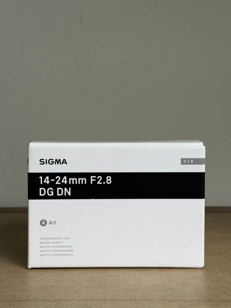 Sigma 14-24mm f/2.8 DG DN Art Sony FE-Mount Lens BOXED