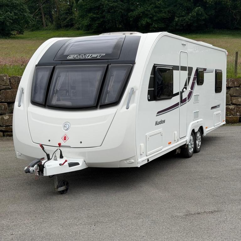 2017 Swift Kudos 630FB - 6 BERTH - Twin axle - Fixed bed 