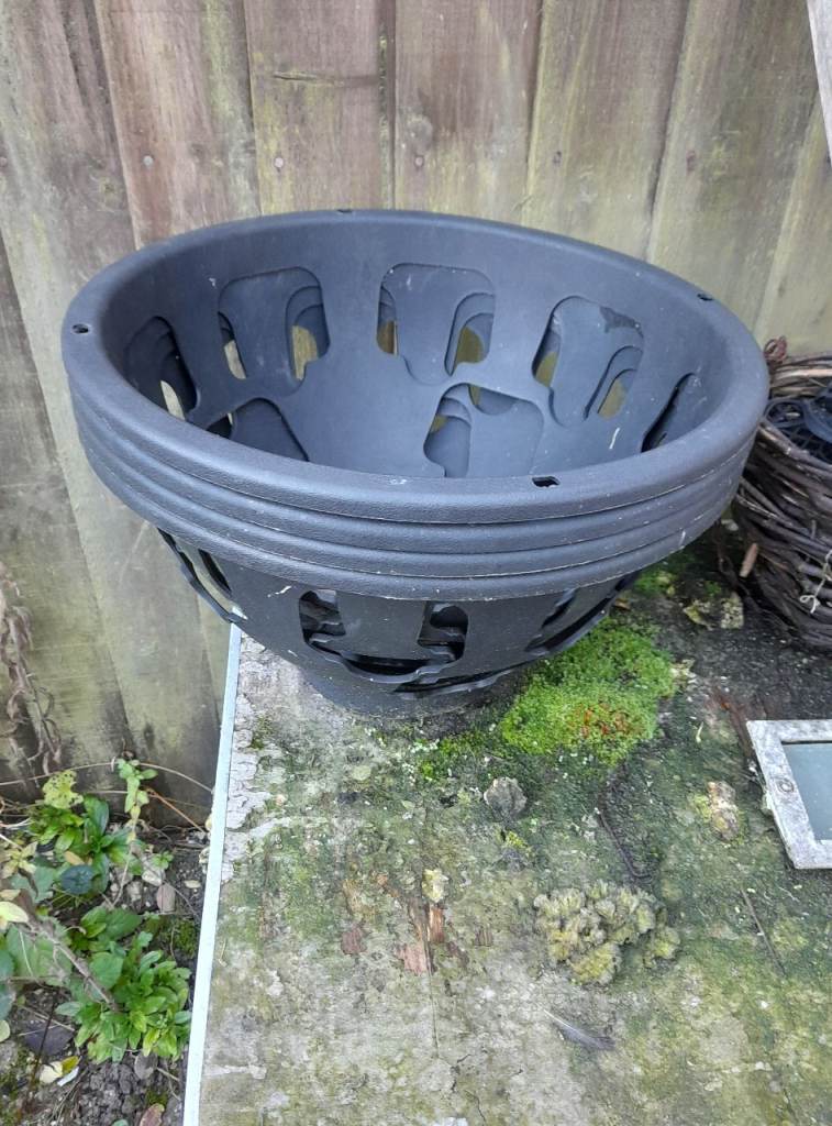 Black Easy Fill Planters