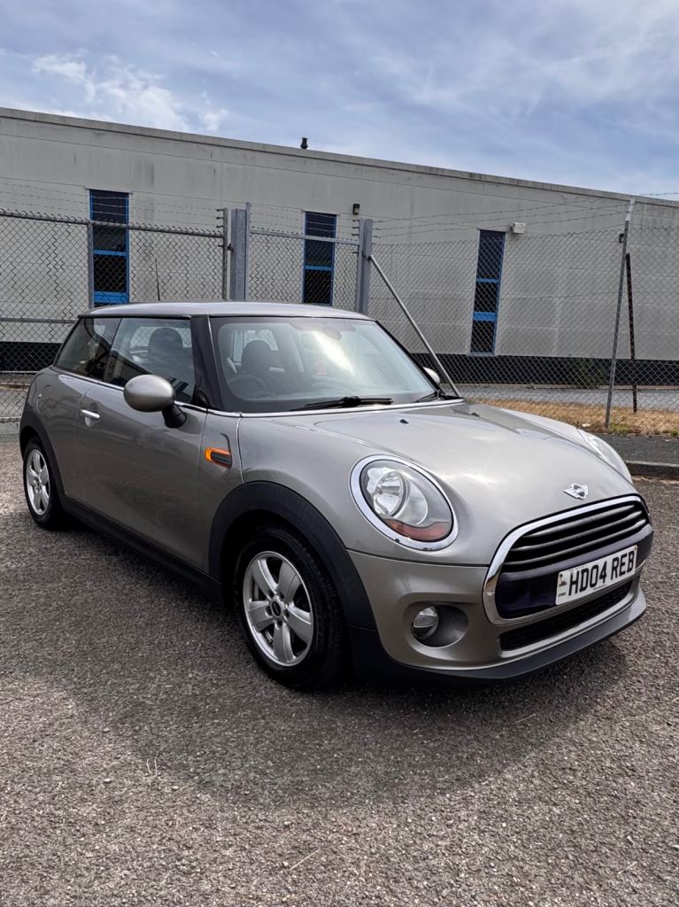Mini Cooper, Hatchback, 2018, Manual, 1499 (cc), 3 doors