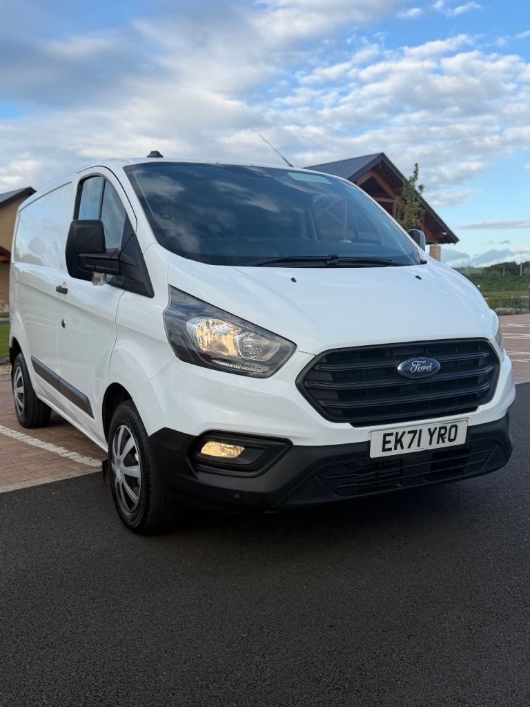 FORD TRANSIT CUSTOM SWB 105 300 LEADER