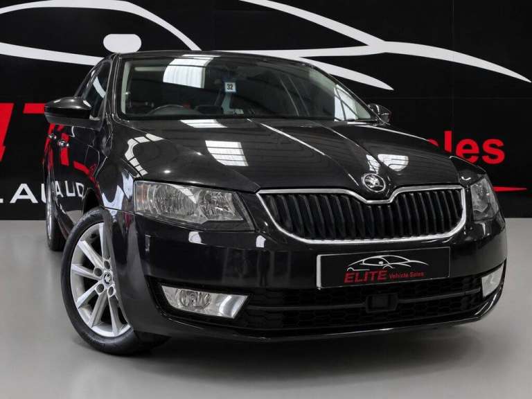 2015 Skoda Octavia 1.6 TDI Elegance Hatchback 5dr Diesel Manual Euro 5 (s/s) (105 ps) Hatchback D...