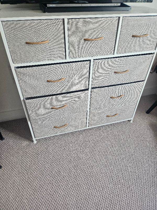 Fabric Drawer Storage Unit / Chest of Drawers – Lightweight & Practical