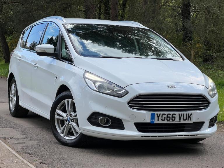2016 Ford S-Max 2.0 TDCi Titanium Euro 6 (s/s) 5dr MPV Diesel Manual