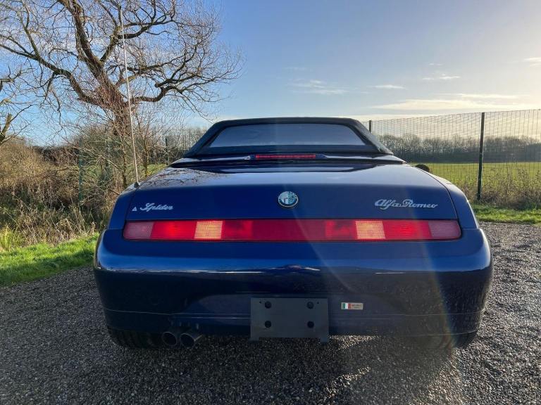 ALFA ROMEO SPIDER RARE 3.0 V6 24V 6 SPEED CONVERTIBLE SPIDER * FULL LEATHER *