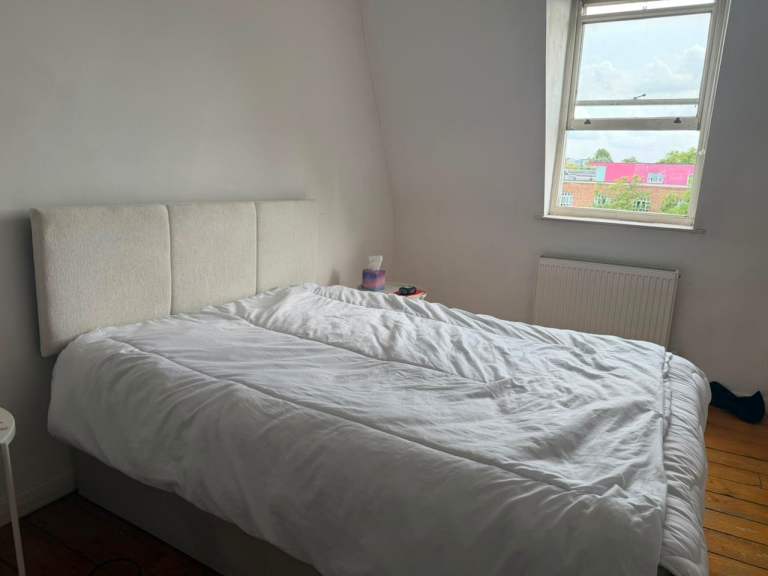 Double Bed with Headboard and Mattress – Good Condition