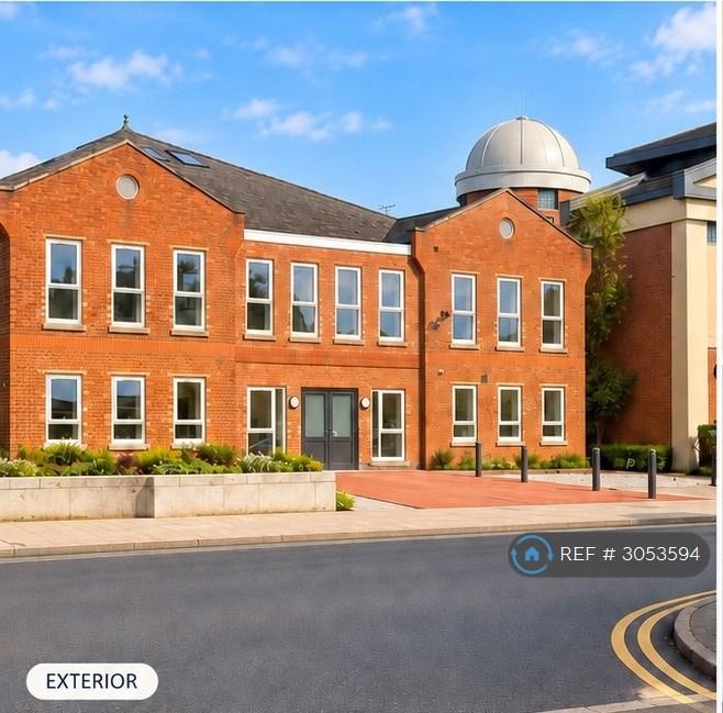 2 bedroom flat in Horninglow Street, Burton Upon Trent, DE14 (2 bed) (#3053594)