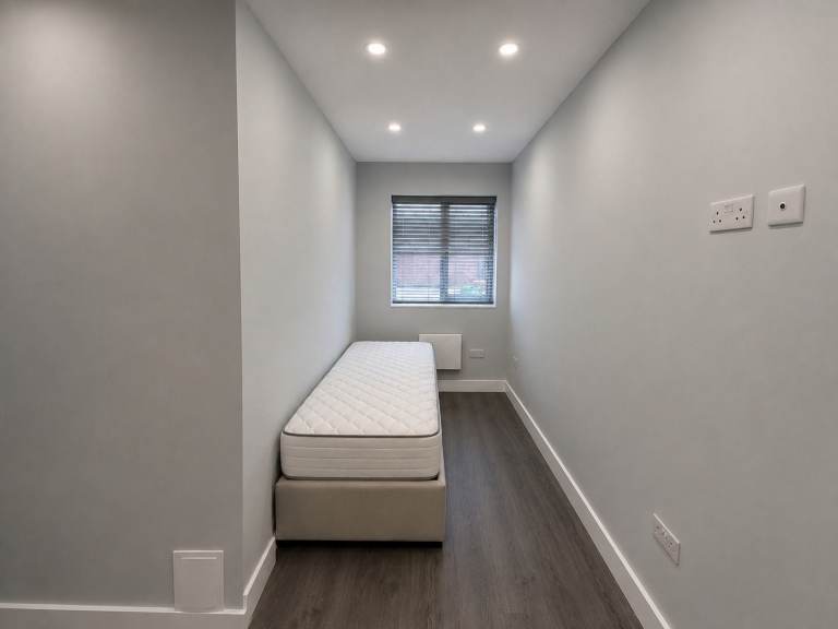 BENEFITS ACCEPTED - Studio Flat Available in Edgware Queensbury Harrow HA8
