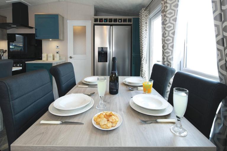 SUPERIOR DELUXE LODGE 40X14 • HIGH SPEC • 2 BED • OFF SITE • £63,000