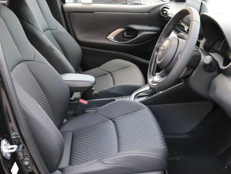 2025 Mazda Mazda2 HYBRID 1.5h Homura Hatchback 5dr Petrol Hybrid CVT Euro 6 (s/s) (116 ps) HATCHB...