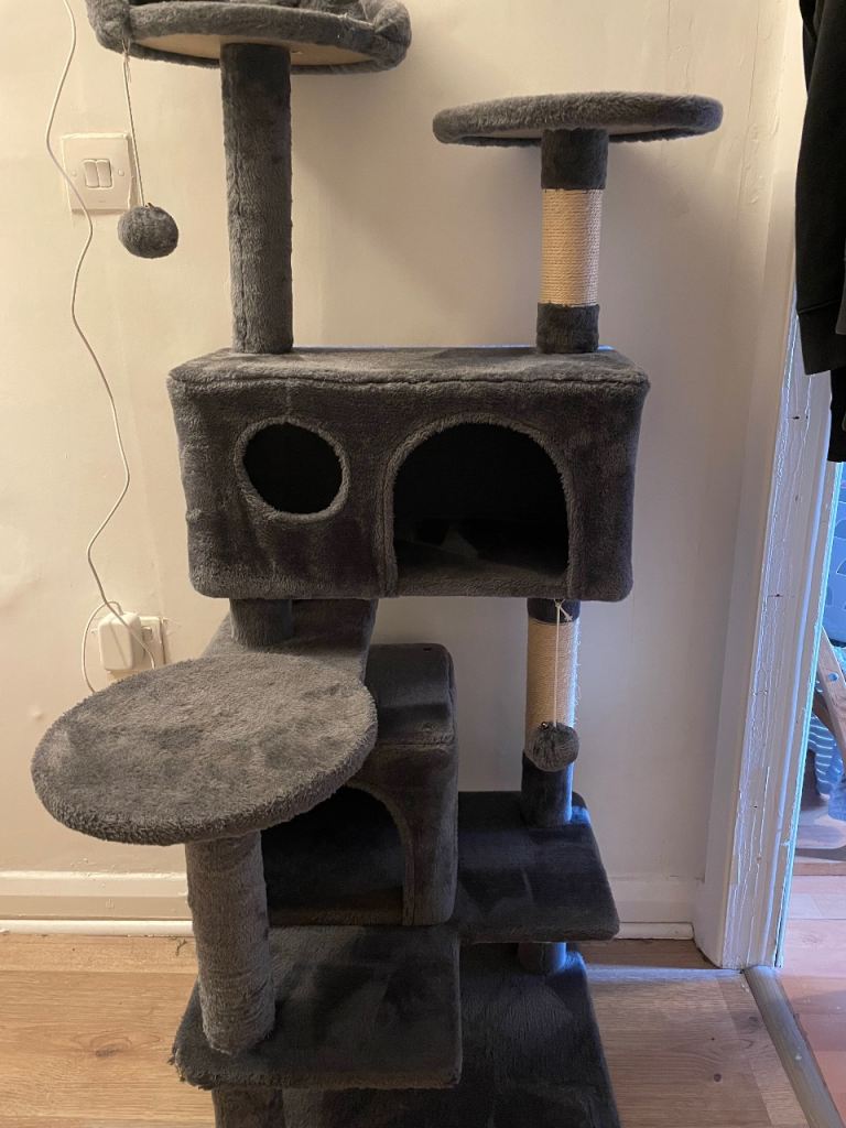 Cat tower 