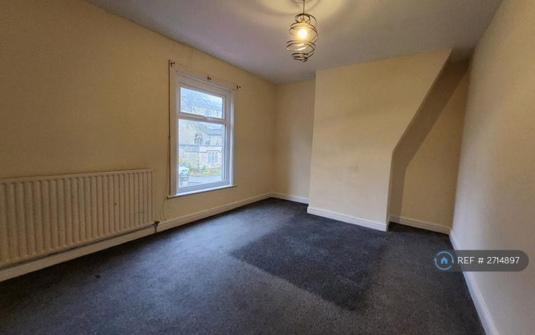2 bedroom house in Schofield Street, Leigh, WN7 (2 bed) (#2714897)