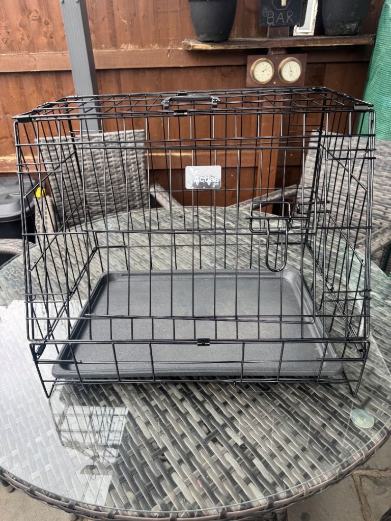 Car dog crate