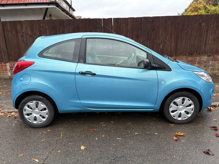 Ford, KA, Hatchback, 2009, Manual, 1242 (cc), 3 doors