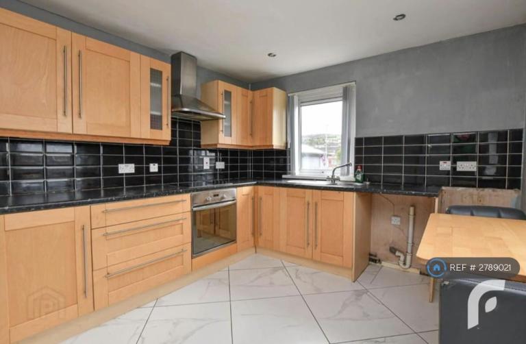 2 bedroom flat in Fairview Road, Newtownabbey, BT36 (2 bed) (#2789021)
