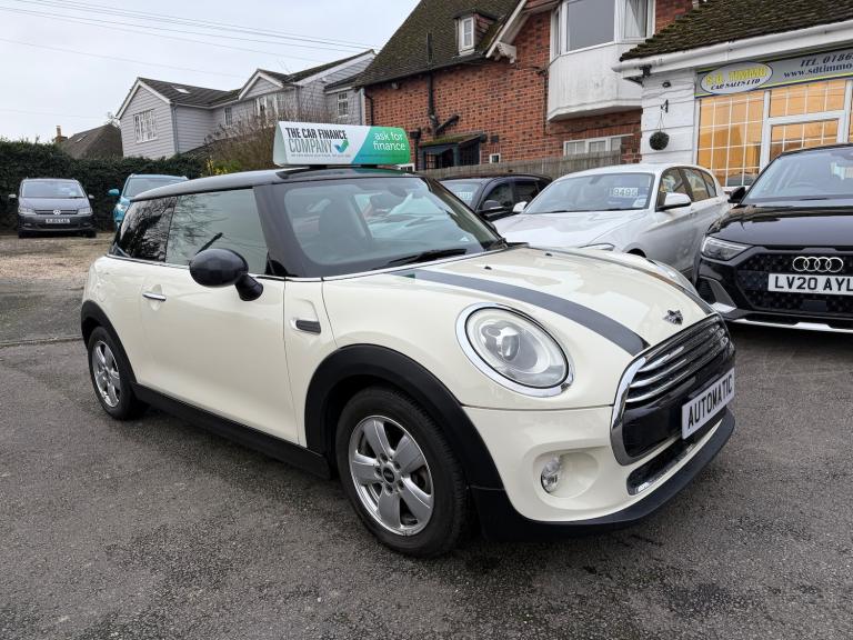 2015 Mini Hatch 1.5 Cooper Hatchback 3dr Petrol Auto Euro 6 (s/s) (136 ps)