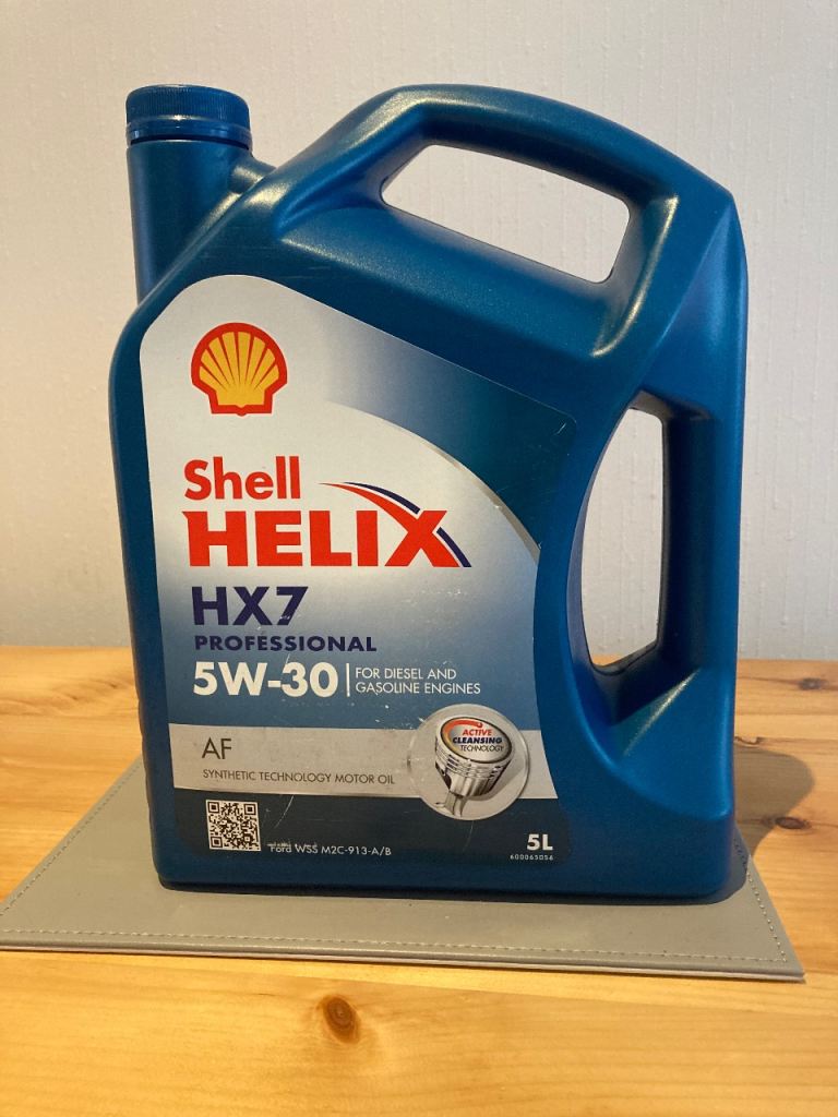 Engine Oil Shell Helix 5W-30