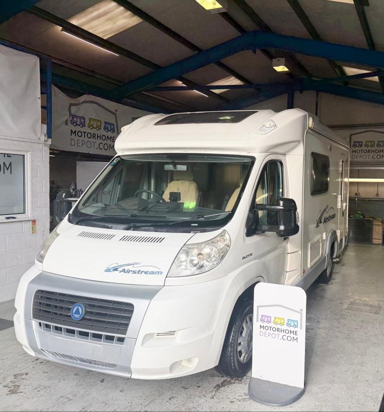 2007 Ace Airstream 630 EK 2 Berth Rear Kitchen 