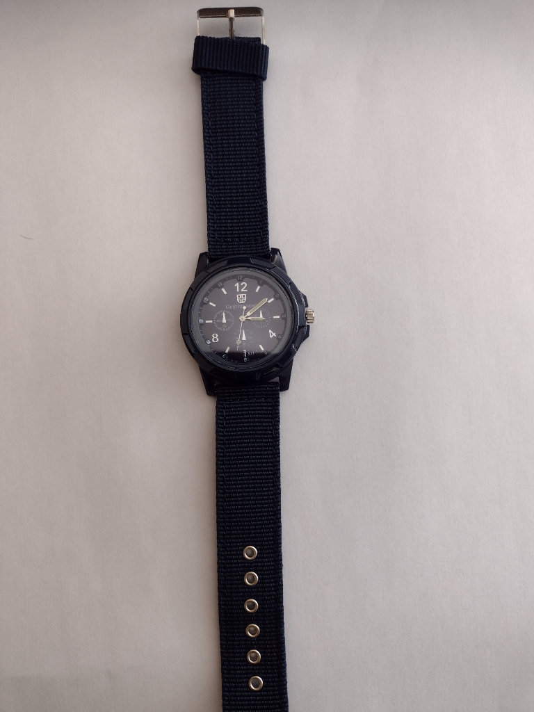 GENTS 'GEMIUS ARMY' QUARTZ ANALOGUE WATCH (BLACK/BLUE)