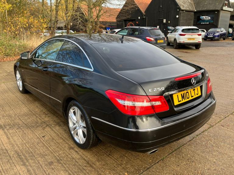 MERCEDES-BENZ E CLASS 2.1 E250 CDI BlueEfficiency SE 2010